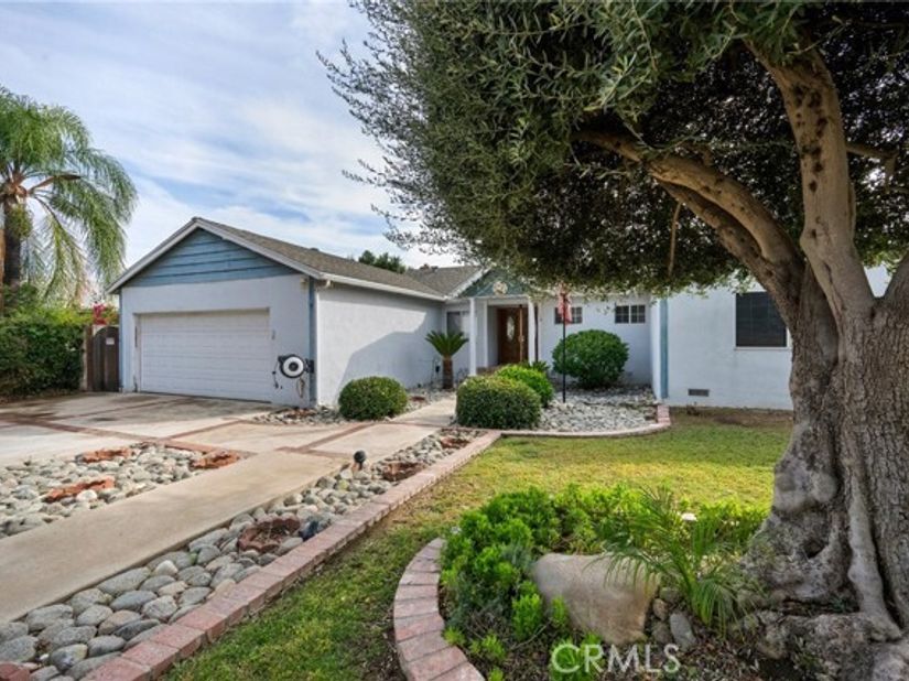 1110 Oneil, Upland CA 91784