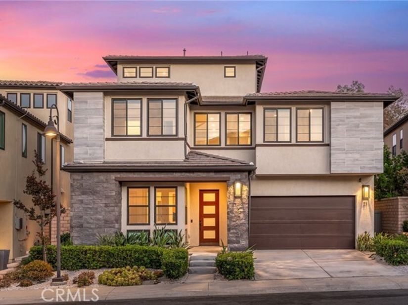 27 Alessio, Lake Forest (el Toro) CA 92630