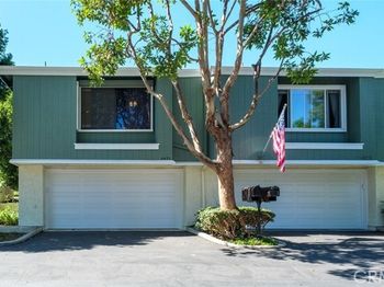 3421 Timber Lake