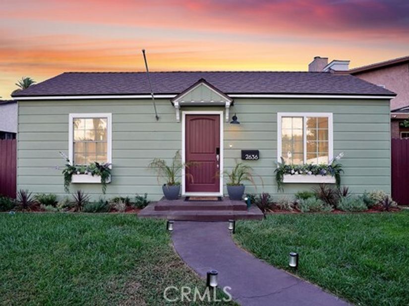 2636 Easy Avenue, Long Beach CA 90810