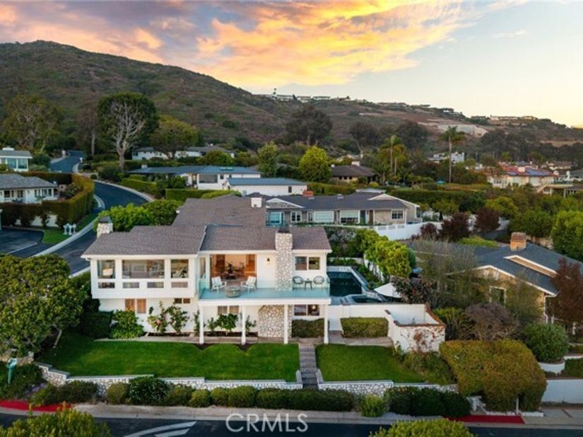 1 Vista Del Sol, Laguna Beach CA 92651