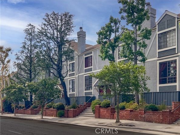 18100 Burbank Boulevard 11, Tarzana (los Angeles) CA 91356