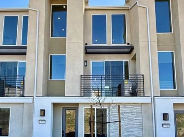 13916 Boyden Way, San Diego CA 92126