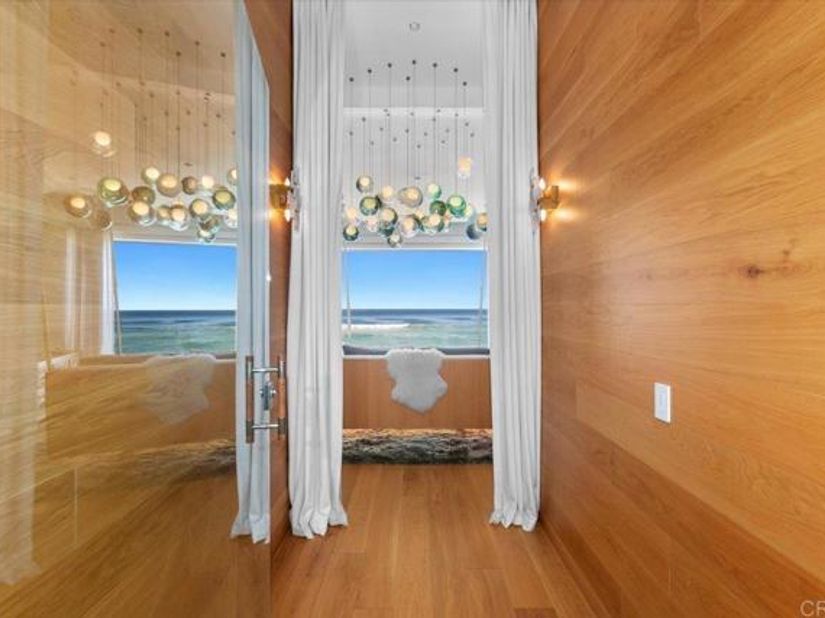 3709 Ocean Front Walk, San Diego CA 92109