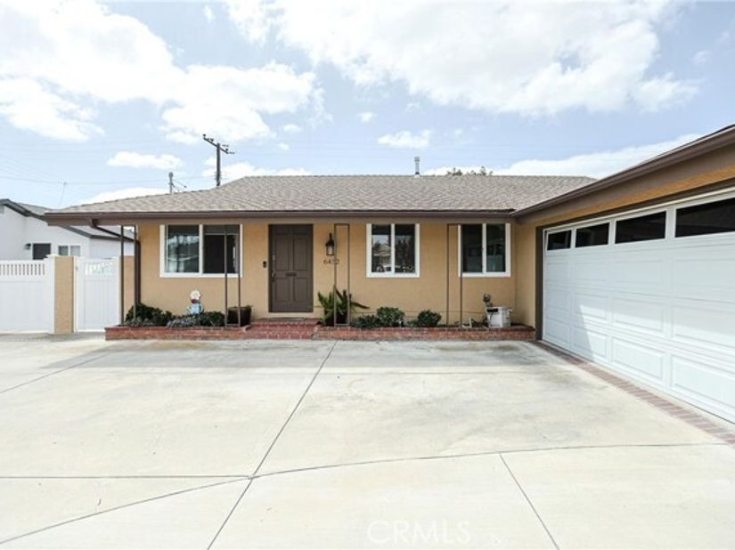 6452 Brown, Huntington Beach CA 92647