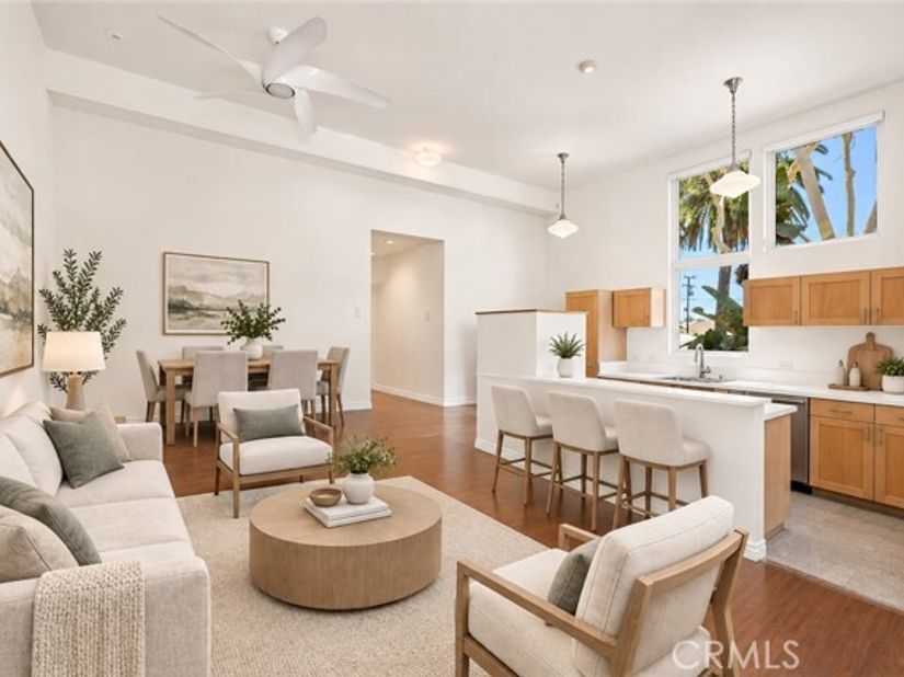 323 E Dayman 3, Long Beach CA 90806
