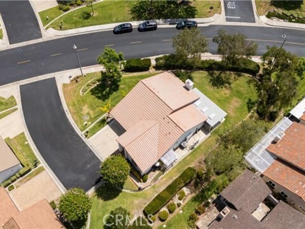 23721 Villena, Mission Viejo CA 92692