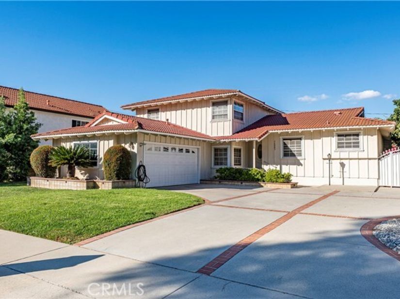 16083 Mesa Robles, Hacienda Heights CA 91745