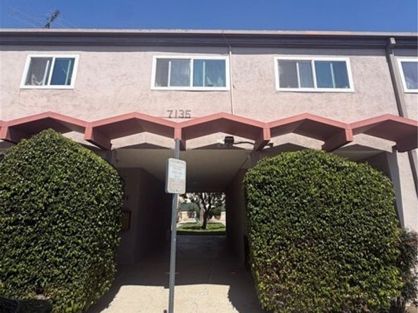 7135 Coldwater Canyon 14, North Hollywood (los Angeles) CA 91605