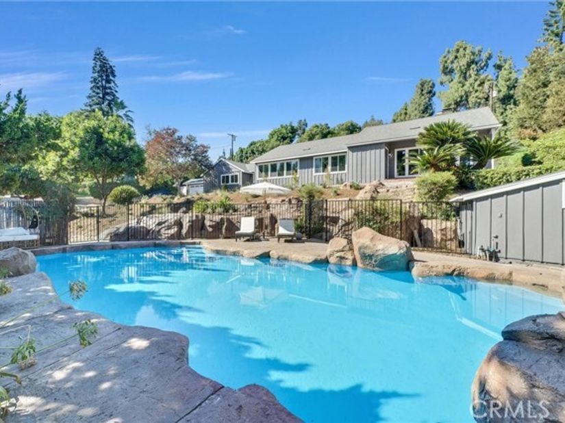 8450 Via Sierra Ramal, Whittier CA 90605