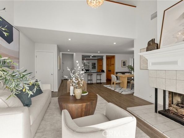 8180 Manitoba 334, Playa Del Rey (los Angeles) CA 90293