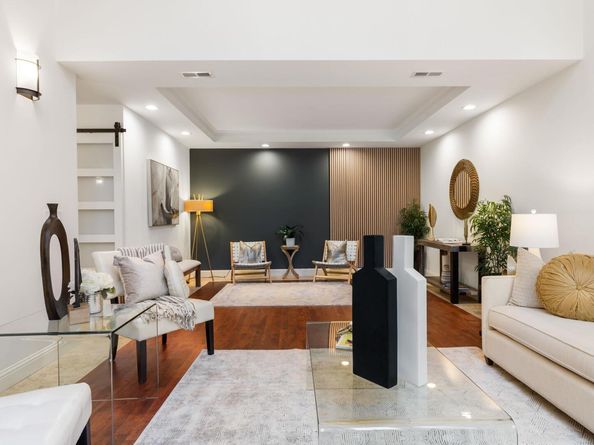 6440 Longcroft Dr, Oakland CA 94611