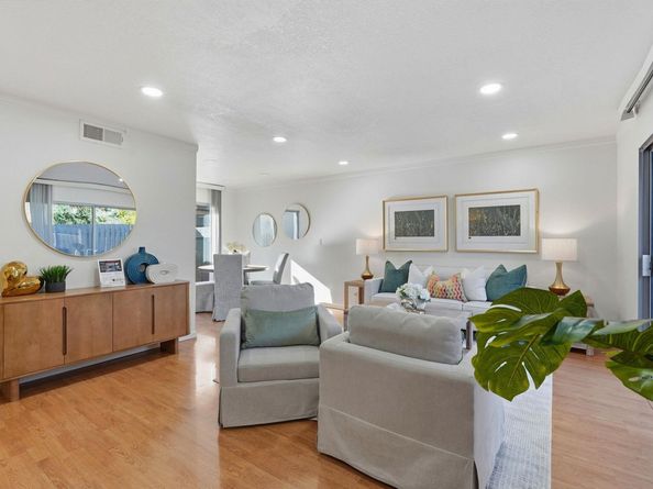 21091 Red Fir Ct, Cupertino CA 95014