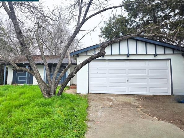 1948 Sequioa Ct, Martinez CA 94553