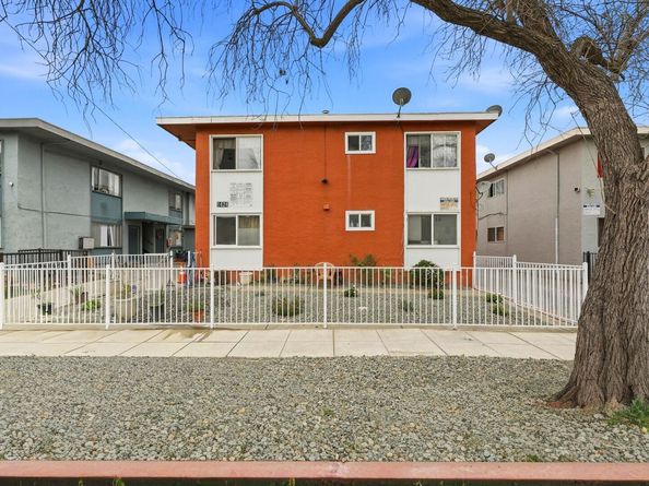 1424 Carnelian Dr, San Jose CA 95122