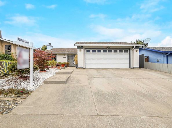 22633 Mossy Rock Drive, Hayward CA 94541