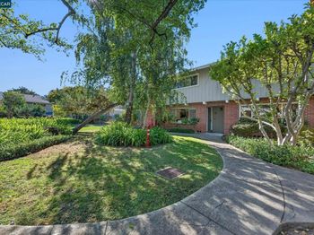 2135 Ascot Drive
