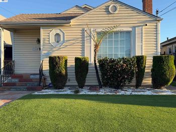 2386 106Th Ave