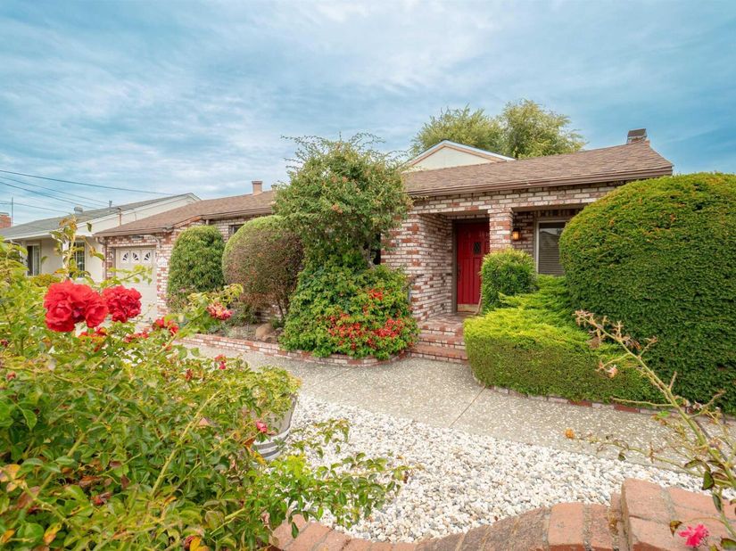 14972 Endicott St, San Leandro CA 94579