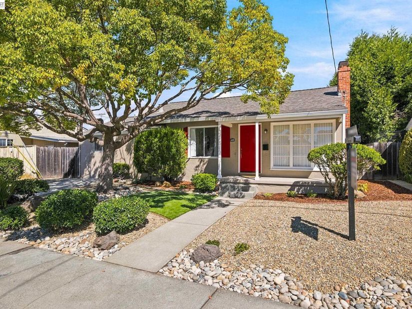 2220 Farley St, Castro Valley CA 94546