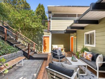 5450 Estates Dr