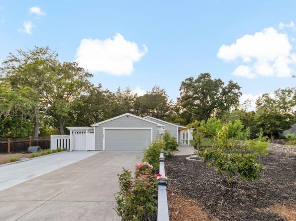 1021 Scots Ln, Walnut Creek CA 94596