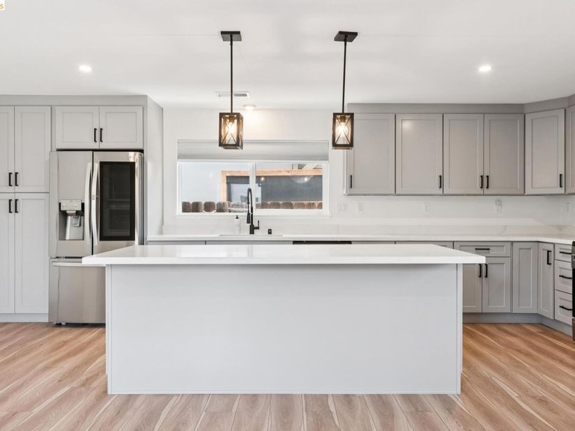 1300 Evergreen Dr., Concord CA 94520
