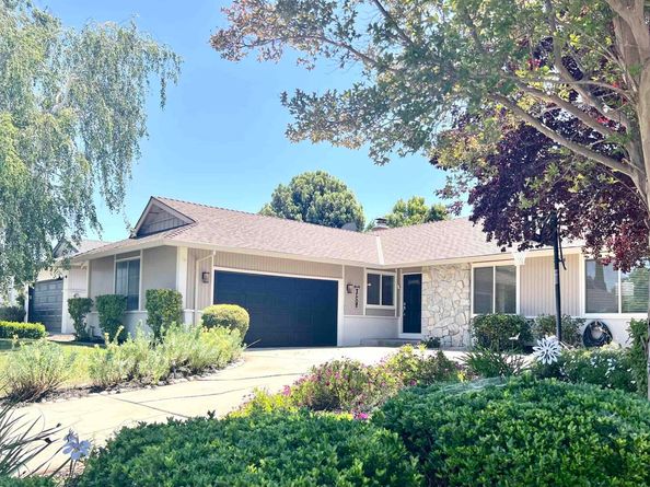 637 Dover Way, Livermore CA 94551