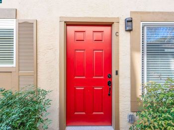2593 El Portal Dr.