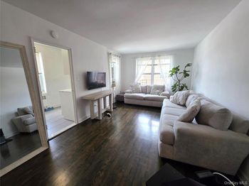 33-15 81st Street