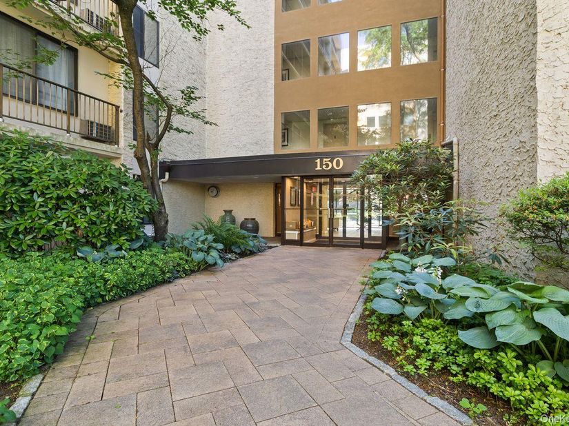 150 Overlook 5F, Peekskill NY 10566