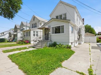 92-51 Winchester Boulevard
