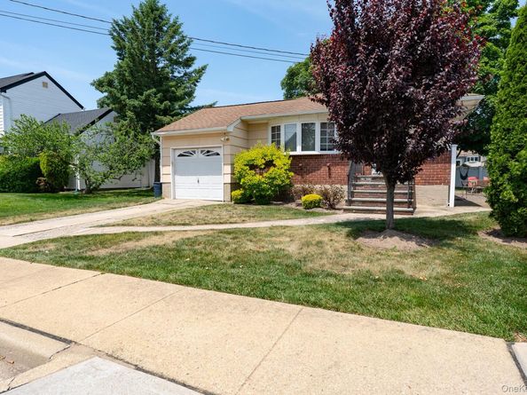 2393 Denton Street, North Bellmore NY 11710