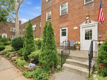 15 Leewood