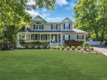 52 Elmhurst Avenue