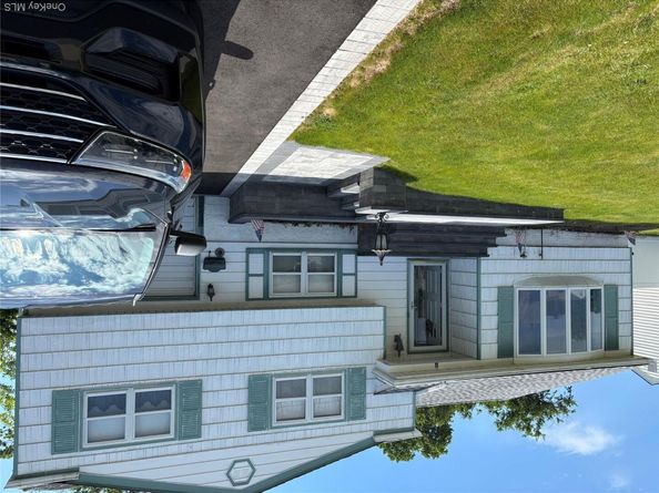 3 Peter Road, Hicksville NY 11801