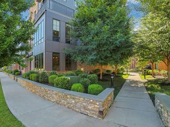 323 Palisades Boulevard