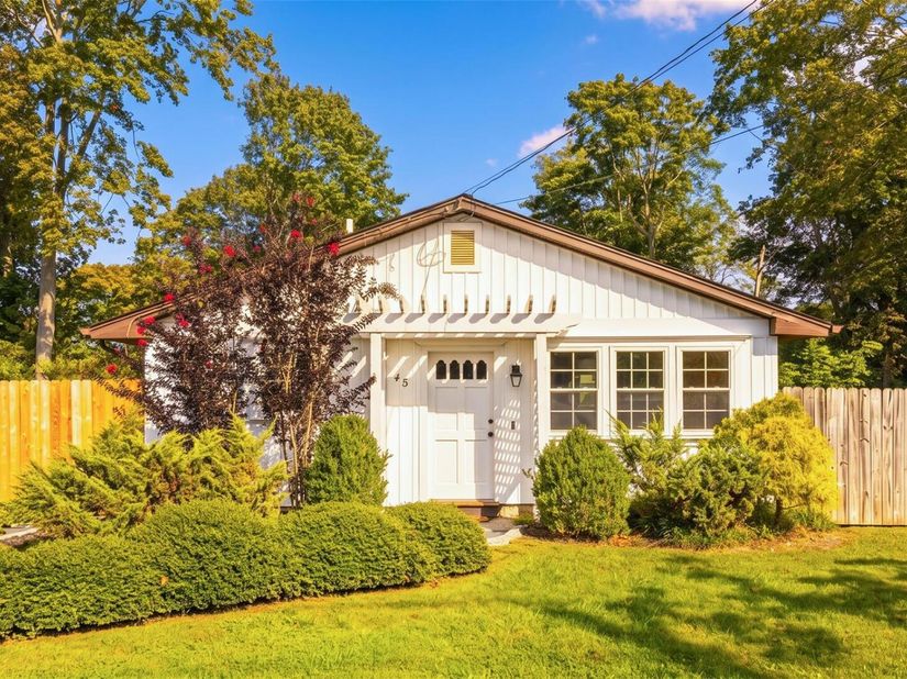 45 Fuoco Road, Bellport NY 11713