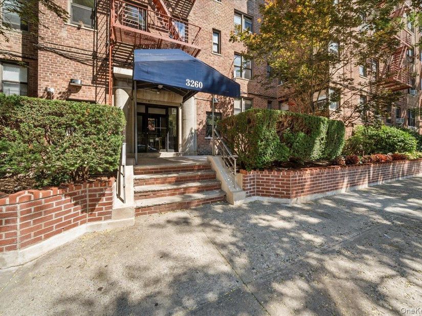 3260 Netherland Avenue 4C, Bronx NY 10463
