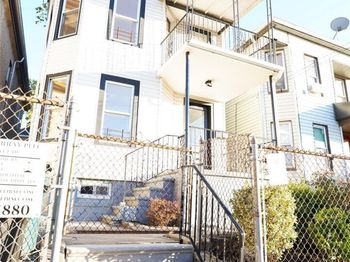 13 Beach Street