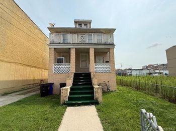 216 Beach 31st Street