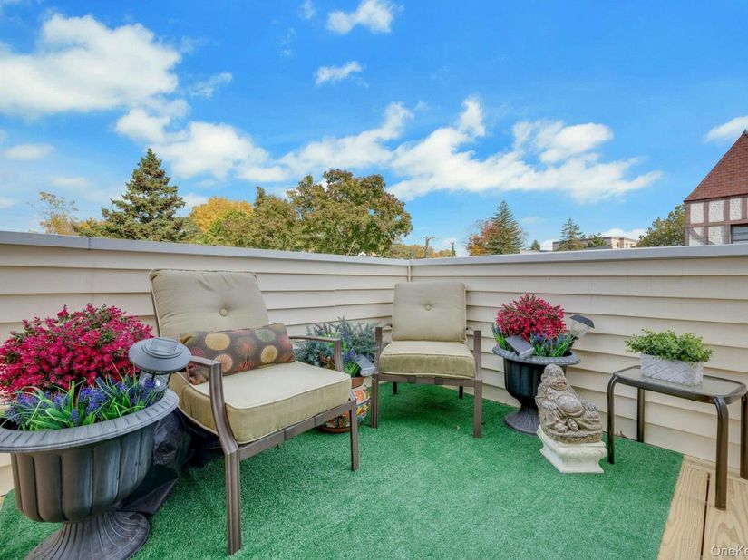 88 Fisher Avenue PH, Eastchester NY 10709