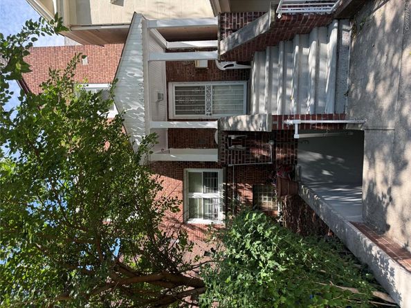 4140 Digney Avenue, Bronx NY 10466