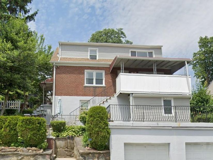 21 New Avenue, Yonkers NY 10704