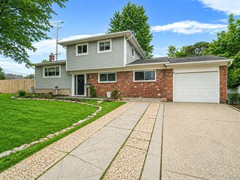 48 Hillside Avenue