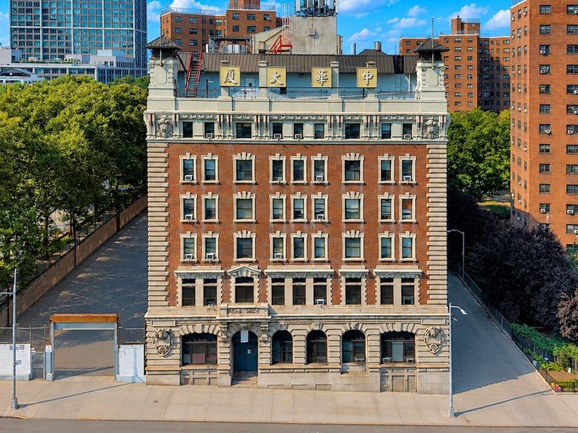 167 Sands Street 406, Brooklyn NY 11201