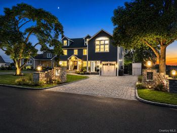 230 W Islip Road