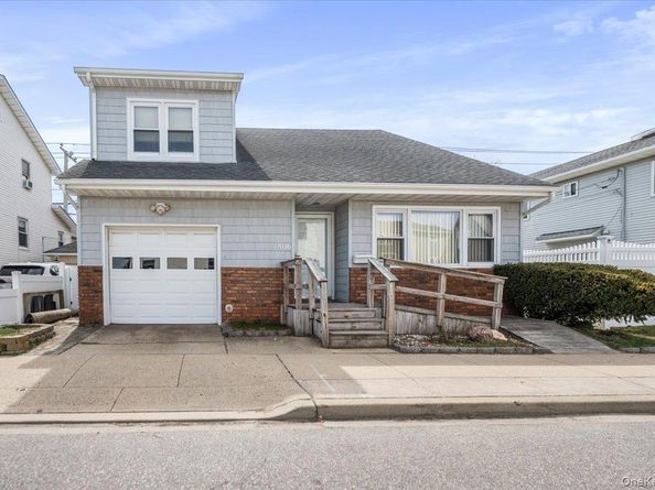 806 E Chester Street, Long Beach NY 11561