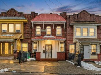 159-20 Highland Avenue