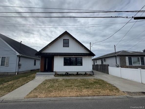 11 Bayview Avenue, Lawrence NY 11559